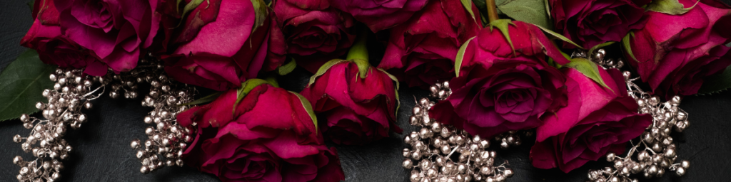 沢山の赤いバラ